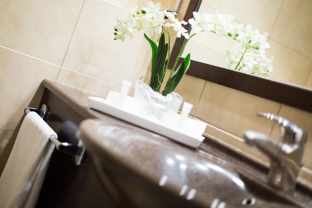 Drachenhaus Poiana Brasov Hotel Ngoại thất bức ảnh